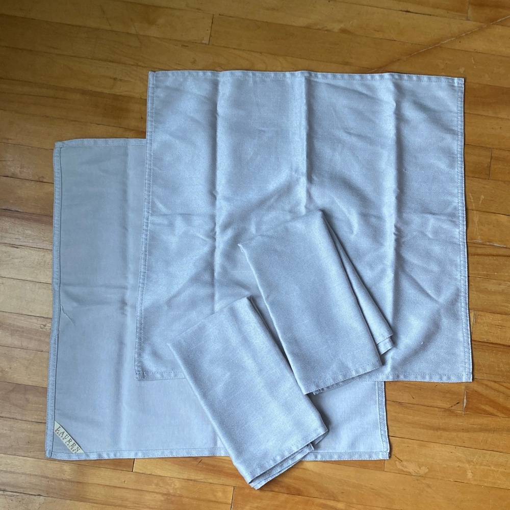 Ralph Lauren Pale Beige Napkin Set